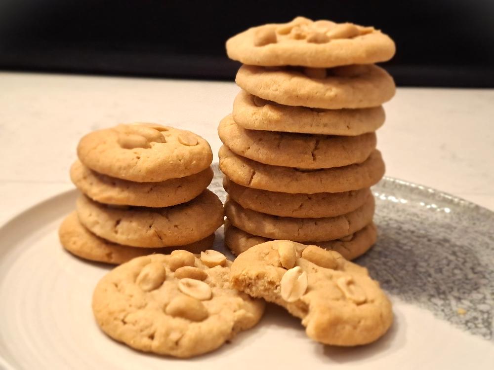 Peanut cookies