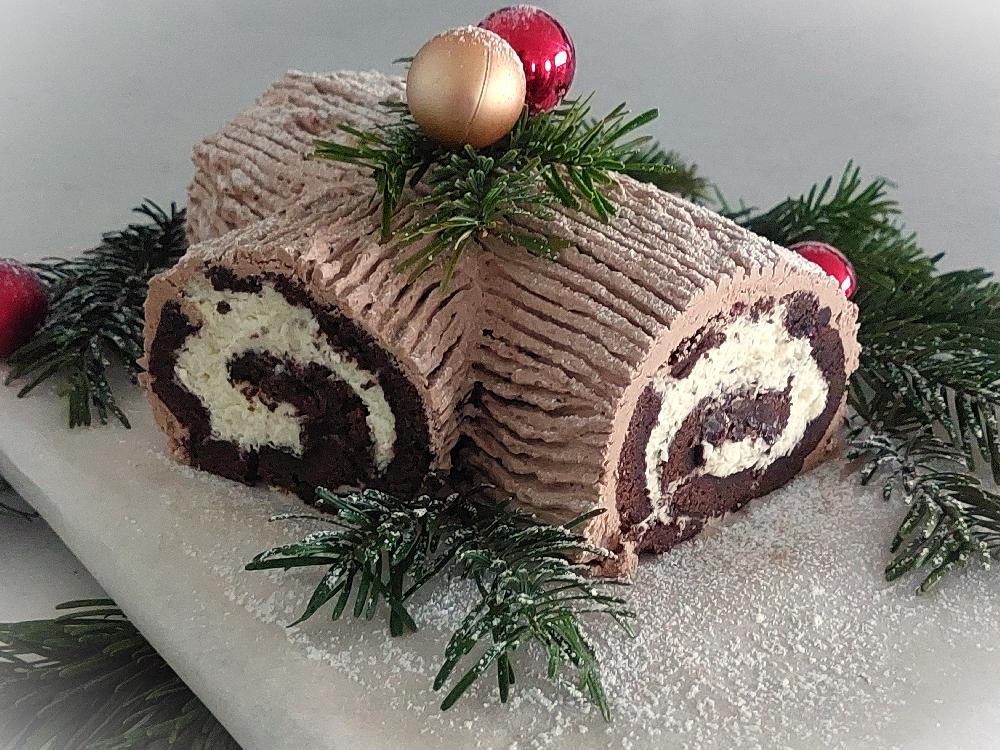 Buche de Noel - Yule Log Cake