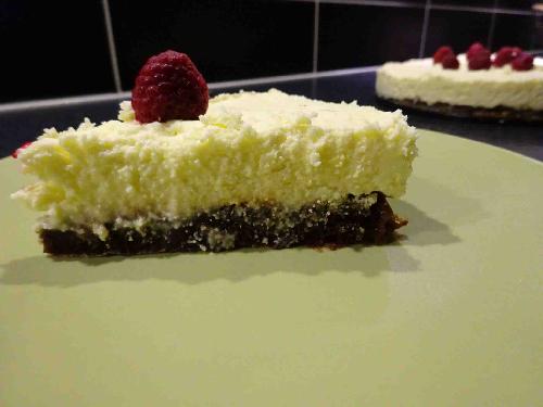 White chocolate mousse cake picture