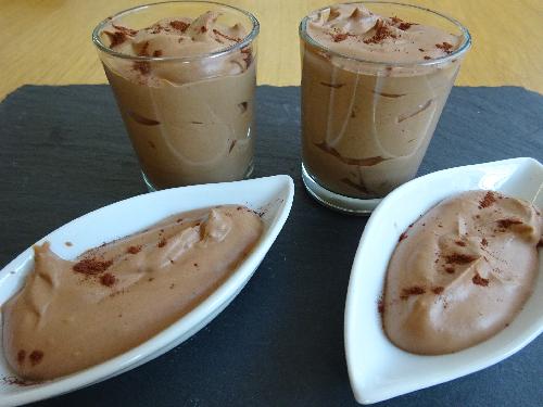 Chocolate mousse picture
